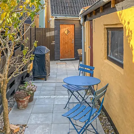 Nyaraló Beautiful In With Wifi Rudkøbing